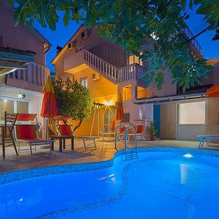 Apartmani Mihailovic Budva Ngoại thất bức ảnh