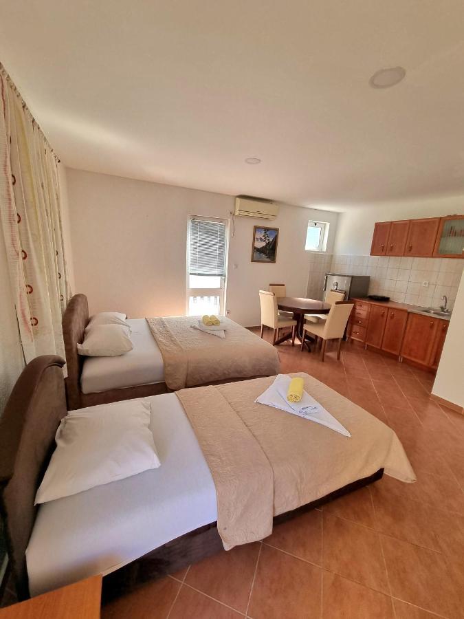 Apartmani Mihailovic Budva Phòng bức ảnh