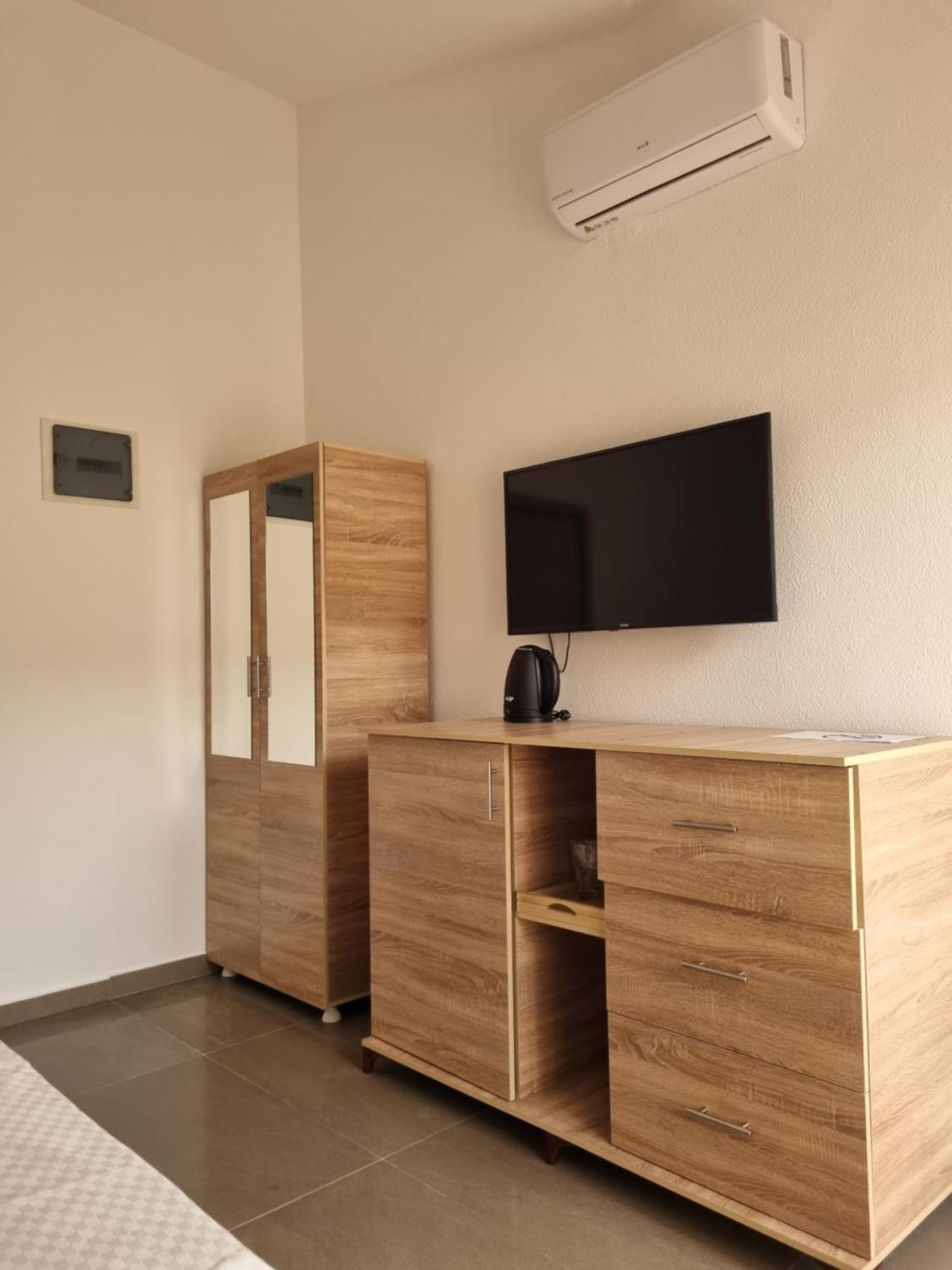 Apartmani Mihailovic Budva Ngoại thất bức ảnh