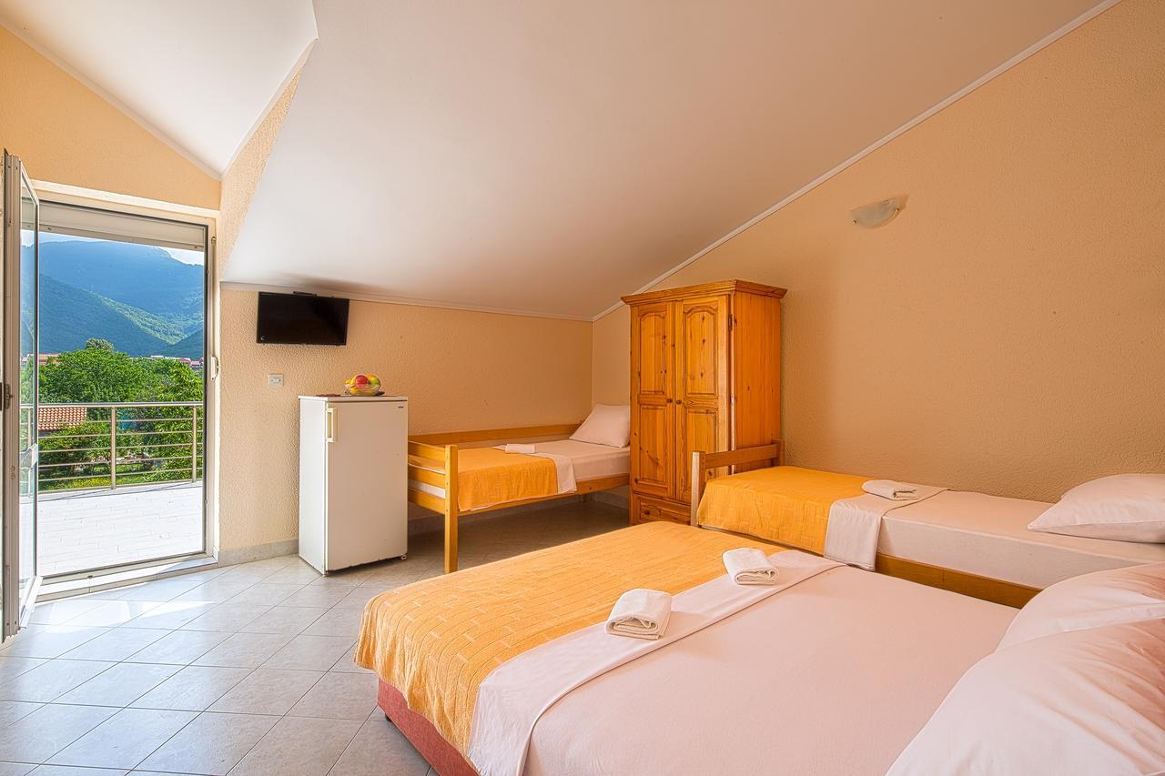 Apartmani Mihailovic Budva Ngoại thất bức ảnh