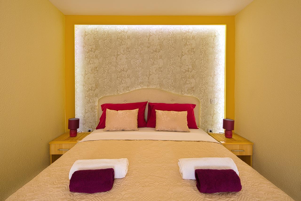 Apartmani Mihailovic Budva Ngoại thất bức ảnh