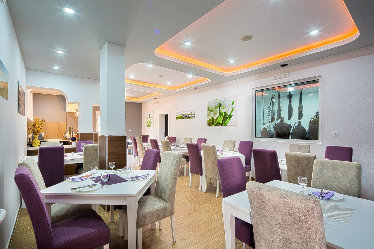 Apartmani Mihailovic Budva Ngoại thất bức ảnh