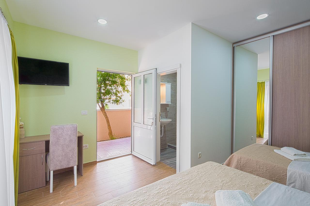 Apartmani Mihailovic Budva Ngoại thất bức ảnh